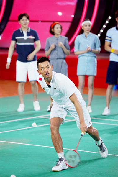 曾小贤和林丹_林丹曾小贤高清_曾小贤模仿林丹
