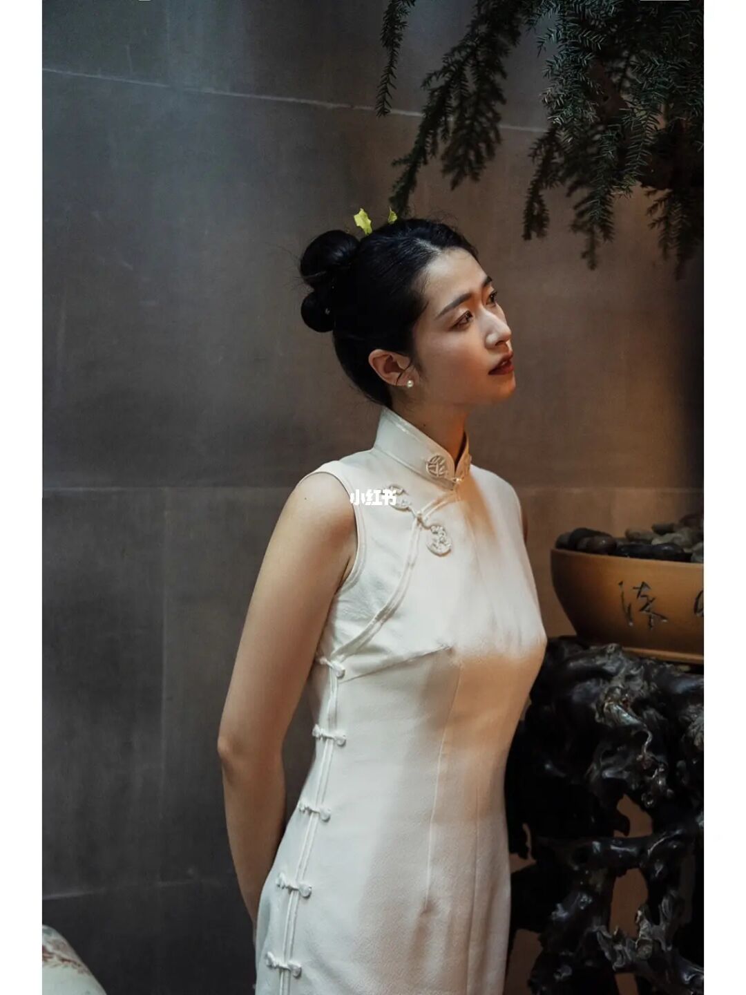 素服_素服的素是什么意思_素服是什么意思