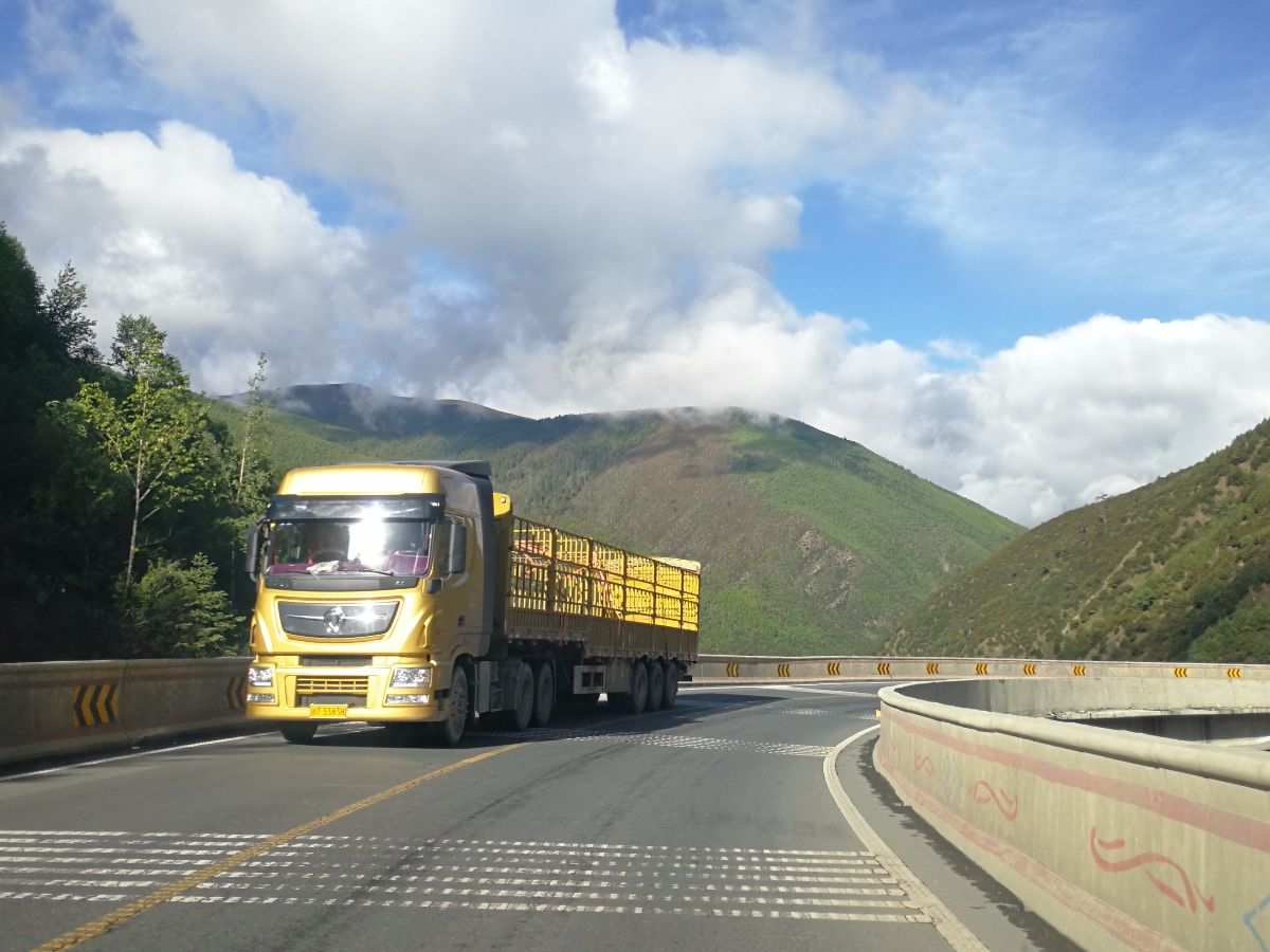 高原卡车要求_高原卡车_高原卡车驾驶课题研究