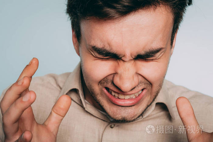 巨海能无钓_无鼻女能闻得到气味吗_无能狂怒
