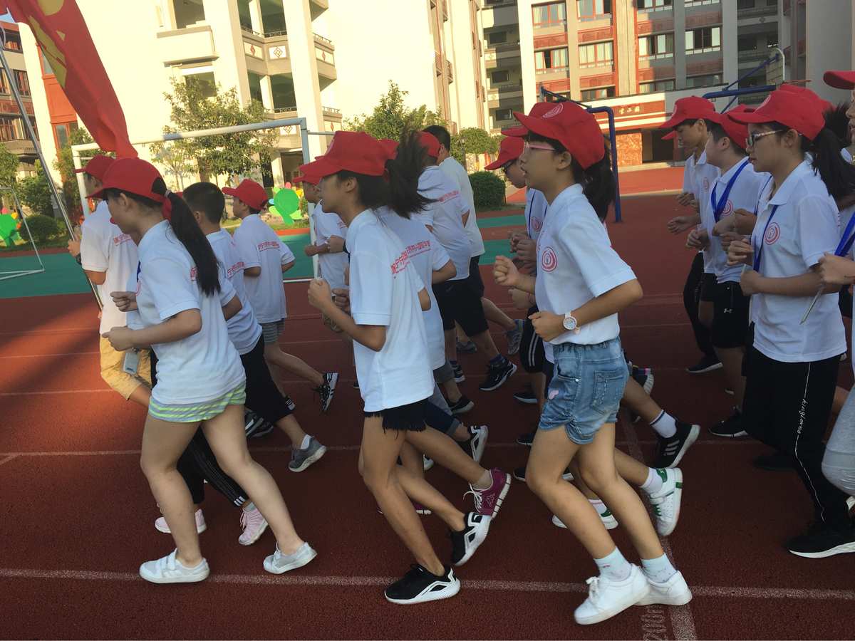 折返镜头_折返的意思_急速折返