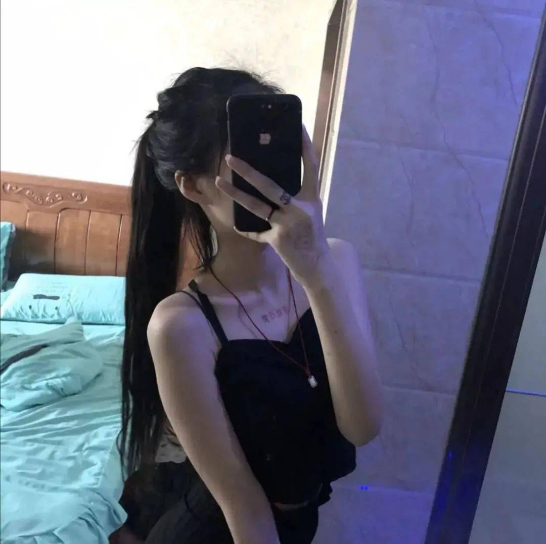 挡脸头像女_头像挡脸女霸气高冷_头像挡脸女可爱