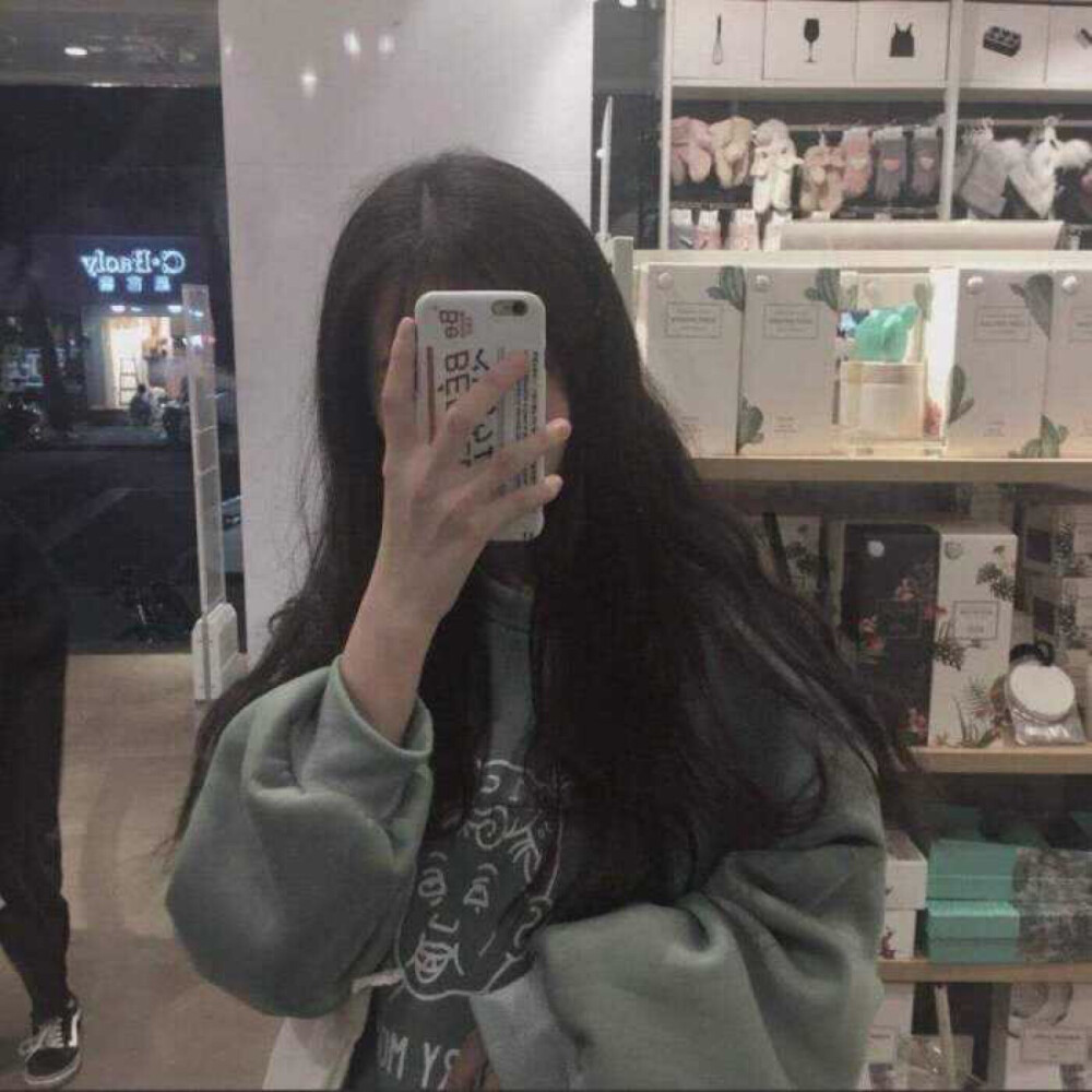 头像挡脸女霸气高冷_头像挡脸女可爱_挡脸头像女