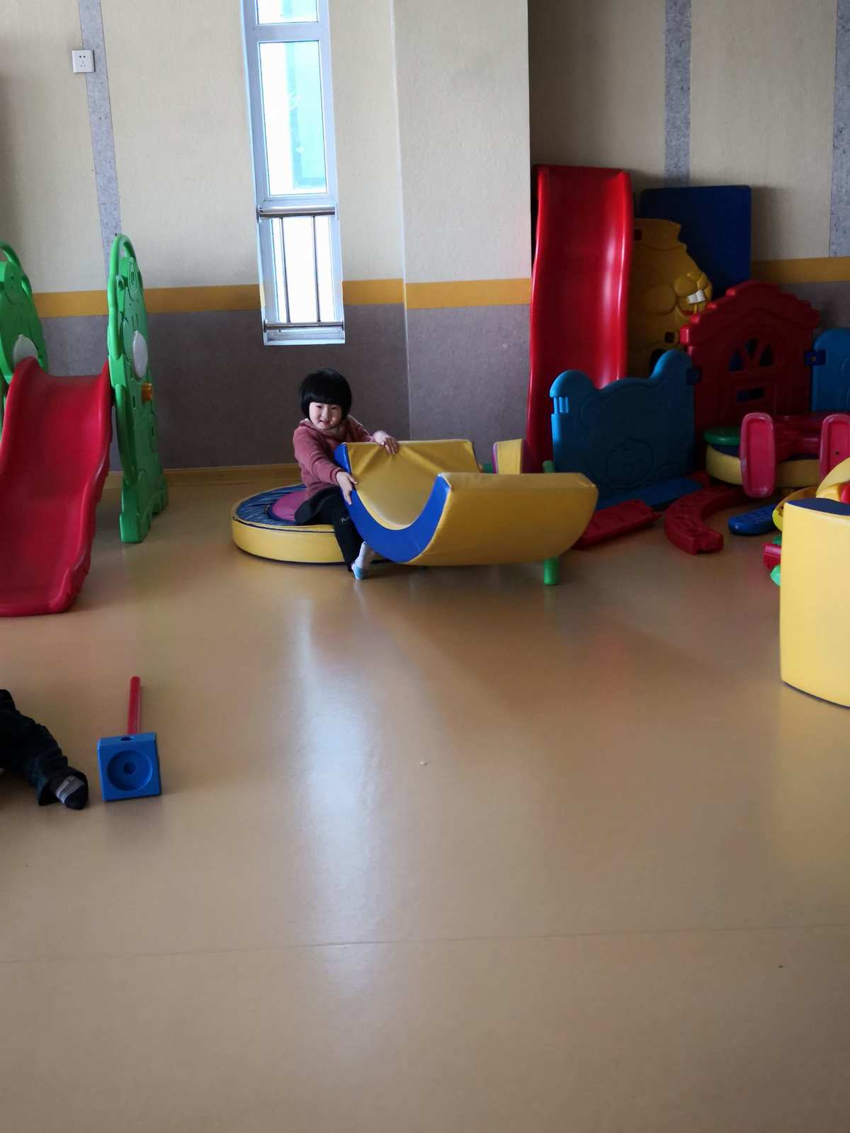 淘气宝宝打屁股_淘气宝宝打屁股_淘气宝宝打屁股