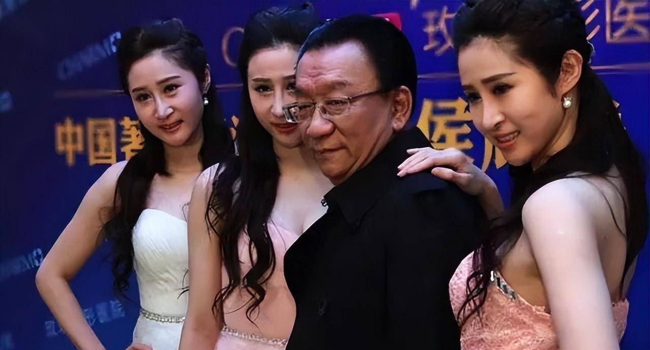 头条新闻今日最新消息视频_头条新闻最新今日头条消息_今日新闻头条最新消息