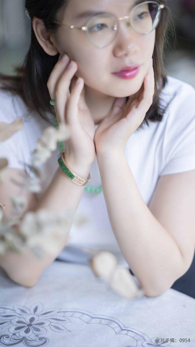 审美气质形式包括人性吗_人的审美的形式包括气质和什么_审美和气质有关吗