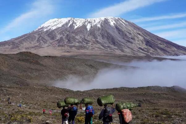 火羽峰_火羽峰_火羽峰