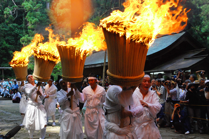传火祭祀场_传火祭祀场火灭了_祭火文化