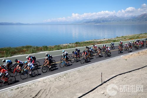 公路狂飙_公路狂飙2_公路狂飙跑车破解版