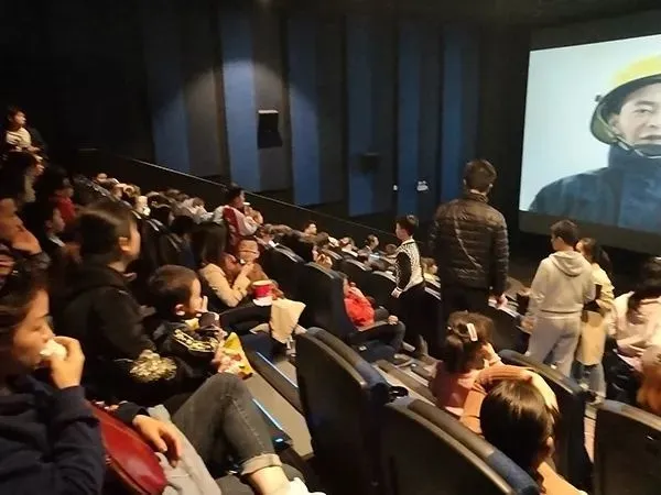 未来影院：最先进观影体验