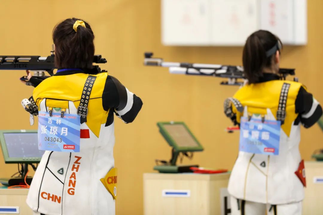 我是一位射击高手，18环任我驰骋