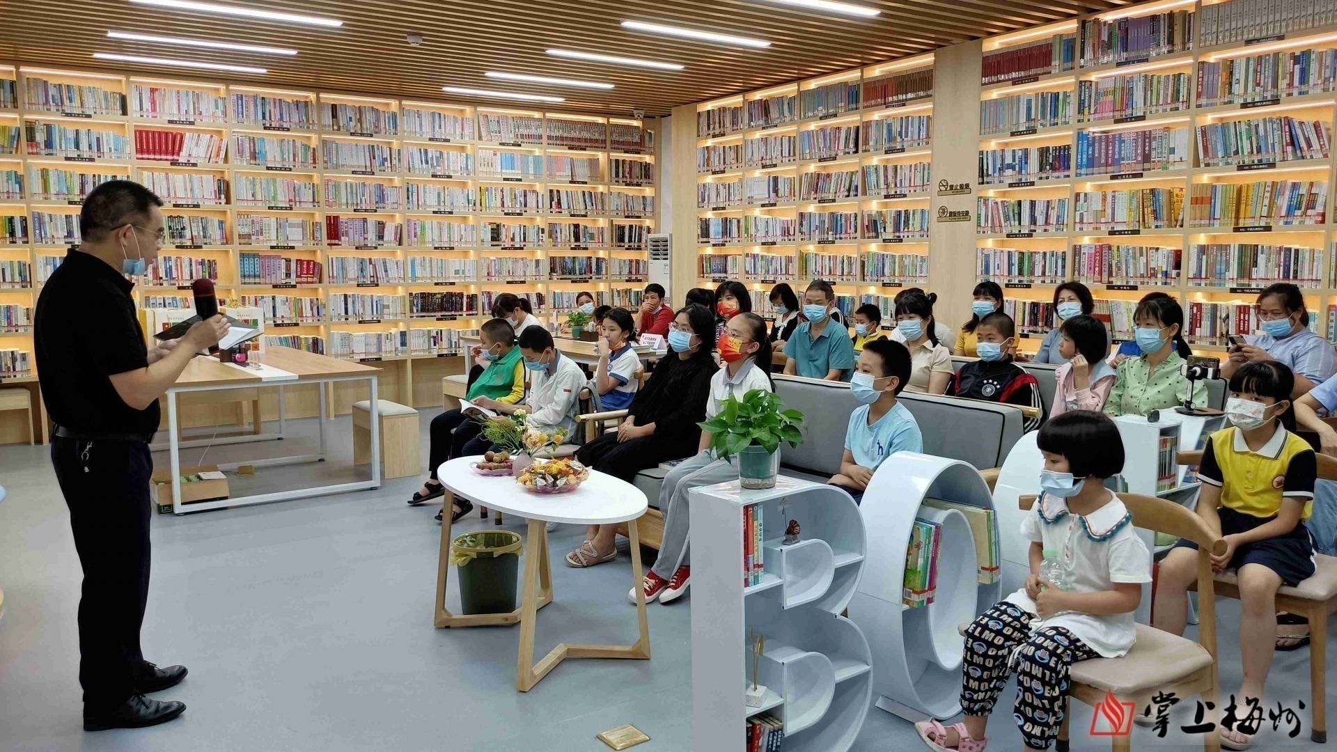书趣阁真正的官方网站是哪个_书趣全本电子免费阅读网页版_趣书网txt电子书全本免费阅读