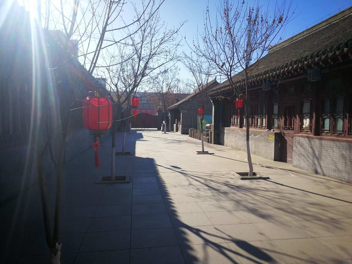 厢房西户_厢房西边有鱼池好不好_西厢房