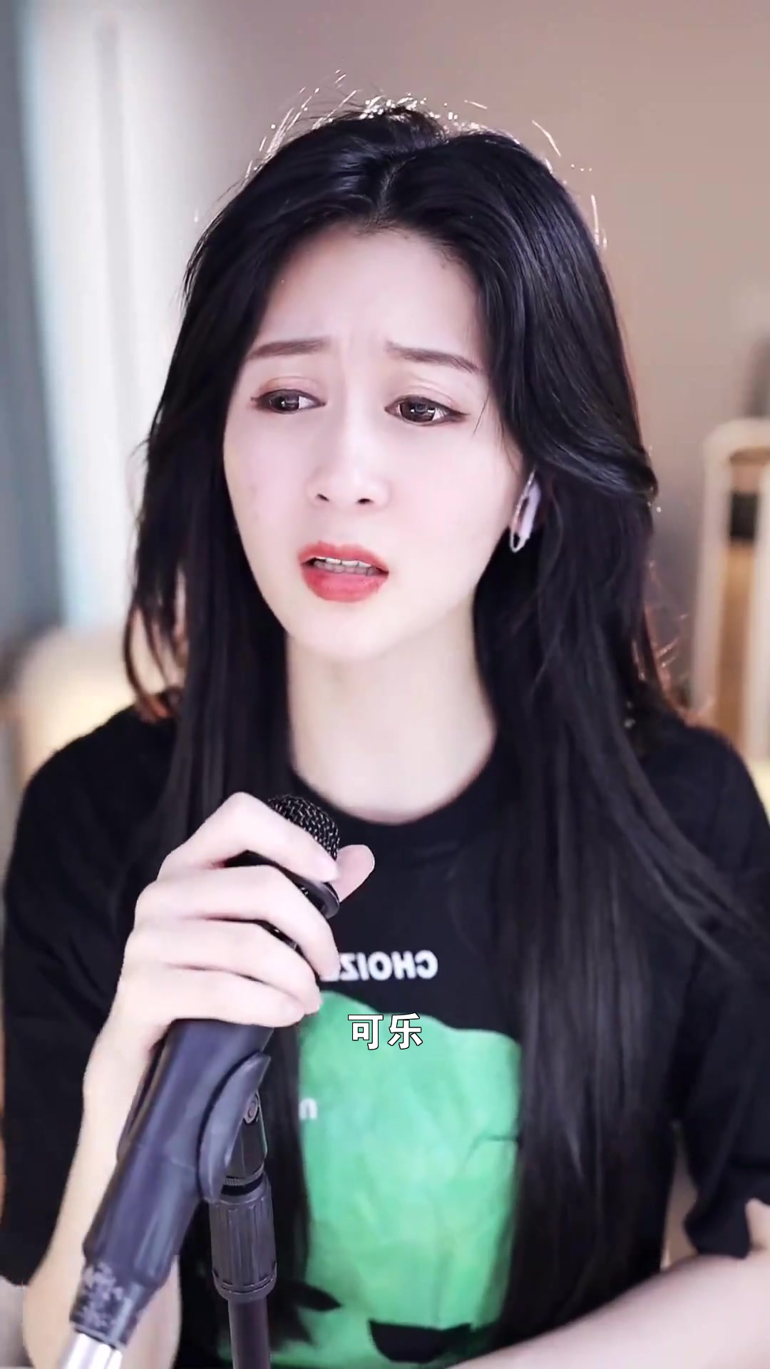 可乐直播吸引眼球，广告策划师大呼过瘾