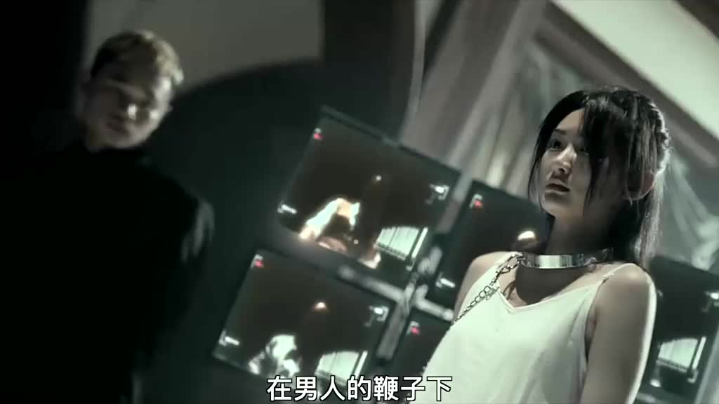 扮演杀手救女儿的手机游戏_杀手扮演救女儿手机游戏_杀手救了一个小女孩