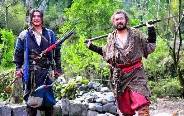 奔向大海山贼下载百度网盘_奔向大海的山贼下载_奔向大海的山贼下载下载