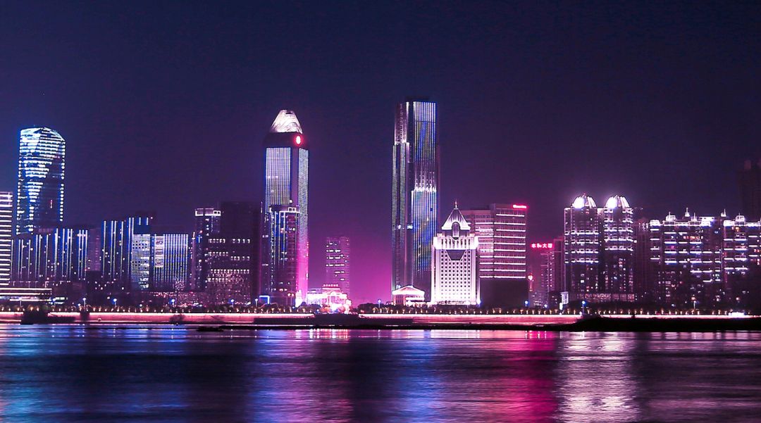 好玩的城市经营手游_城市经营手机游戏_经营城市的手机游戏