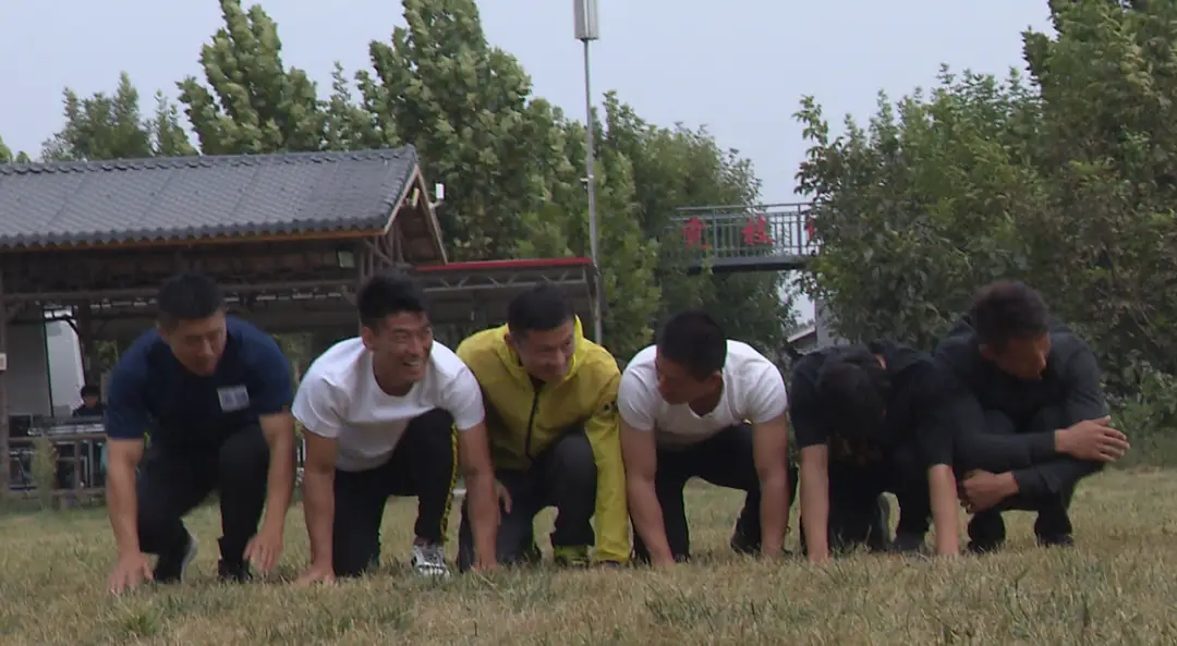 锻炼走位的手机游戏-玩转跑酷狂人，现实生活也能成为游戏场景