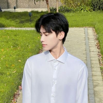 动漫男生帅气头像图片_帅气的头像图片_动漫女生帅气头像图片