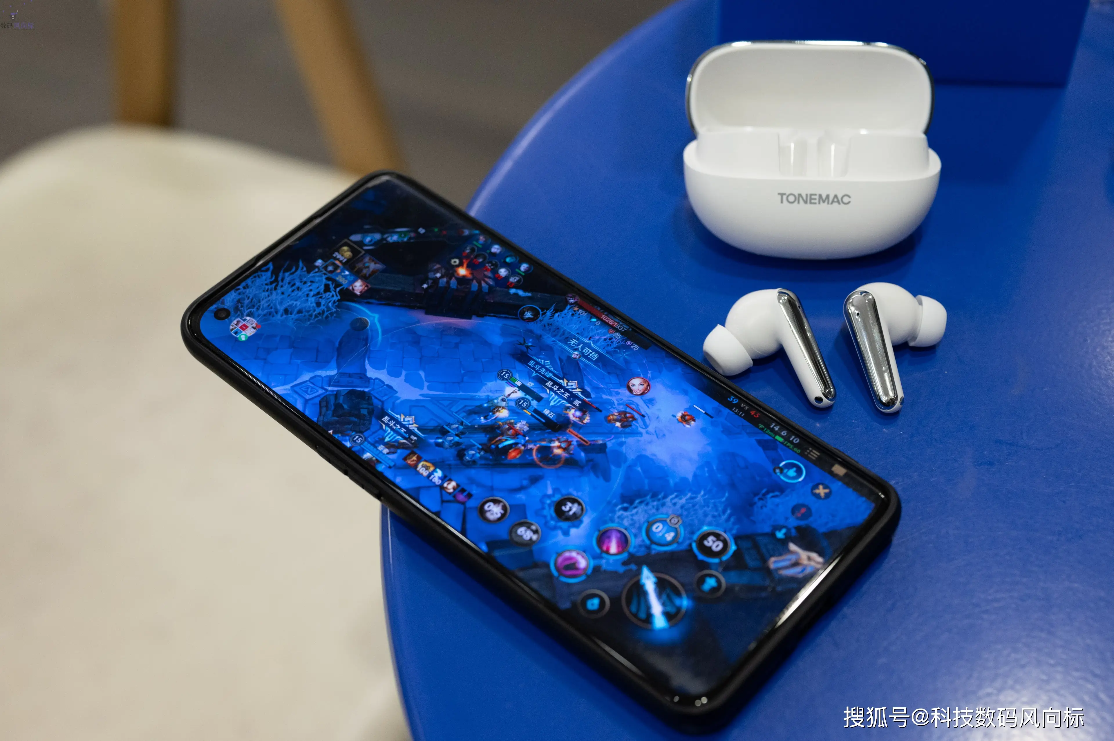 游戏耳机手机版_手机玩游戏耳机推荐_MOTO手机游戏耳机