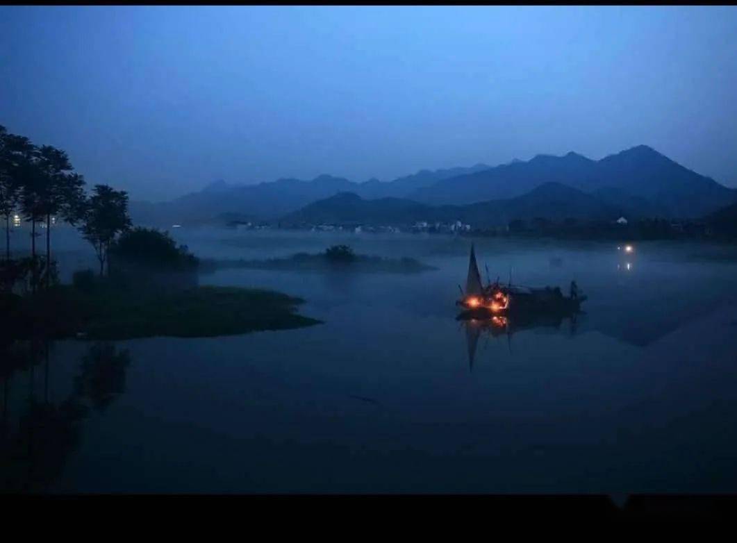 姓月的名字_月姓_姓月的男孩名字