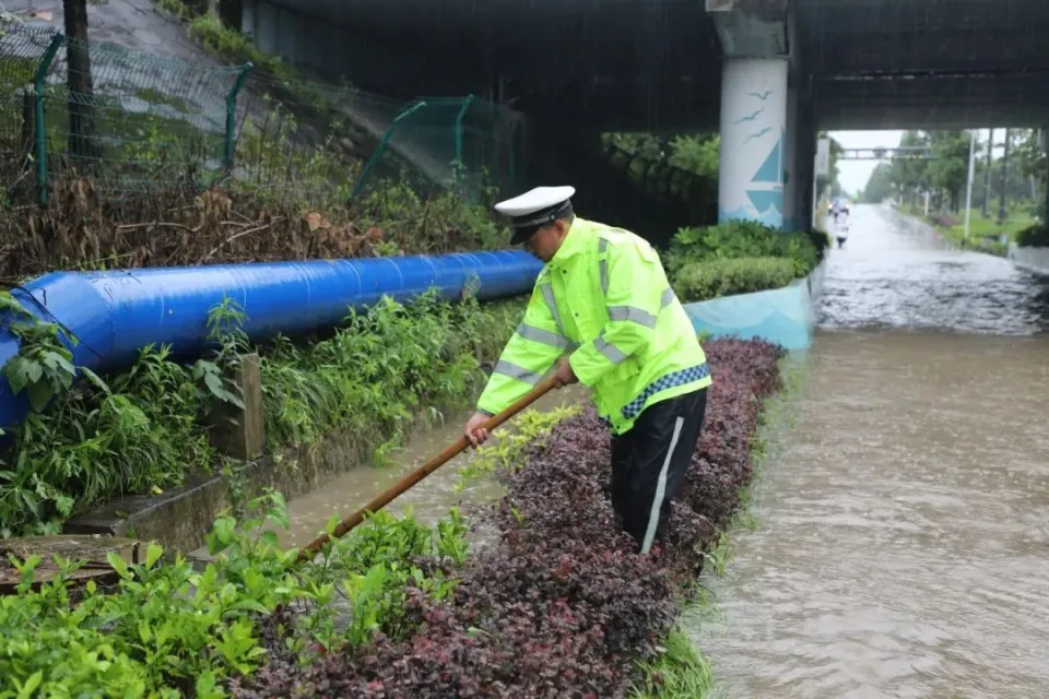 警备员_警备员_警备员