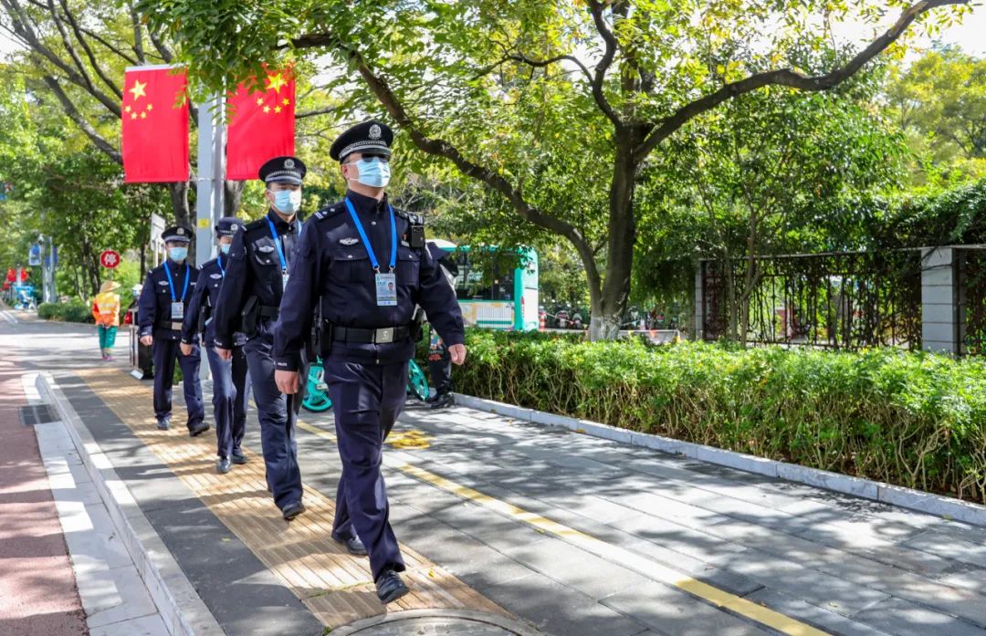 cop警官手机游戏-COP 警官：热血沸腾的正义之旅，体验当警察的成就感