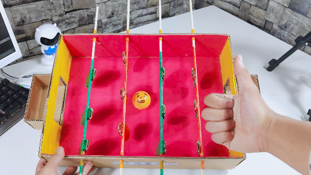 儿童自制手机图片_儿童自制游戏机简单_儿童自制游戏机手机