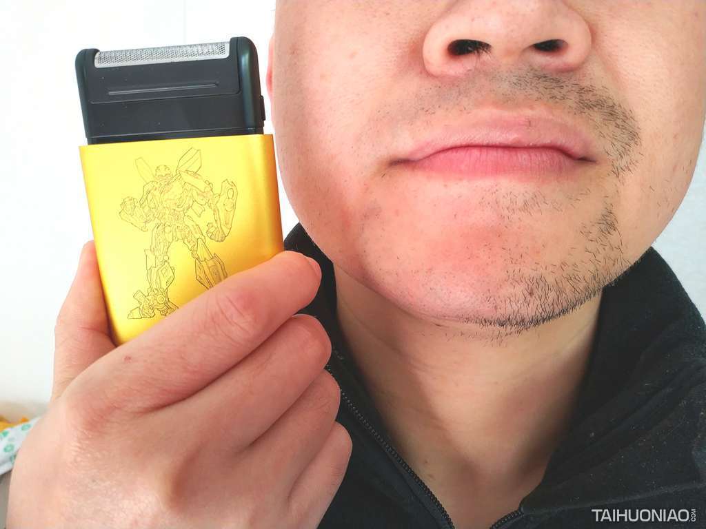 金刚变形动画片_金刚变形玩具图片_变形金刚直板手机游戏下载