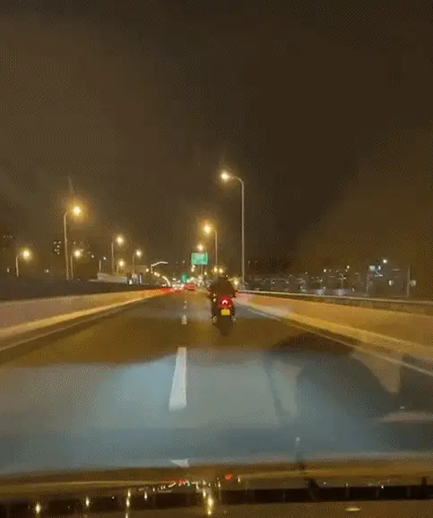 疯狂摩托车vr手机游戏_疯狂摩托车单机游戏_疯狂摩托车小游戏