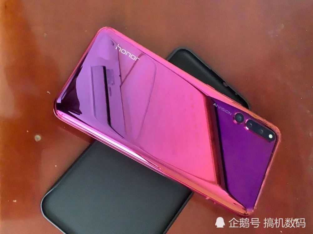手机游戏模拟器_手机游戏破解版平台_4799游戏手机
