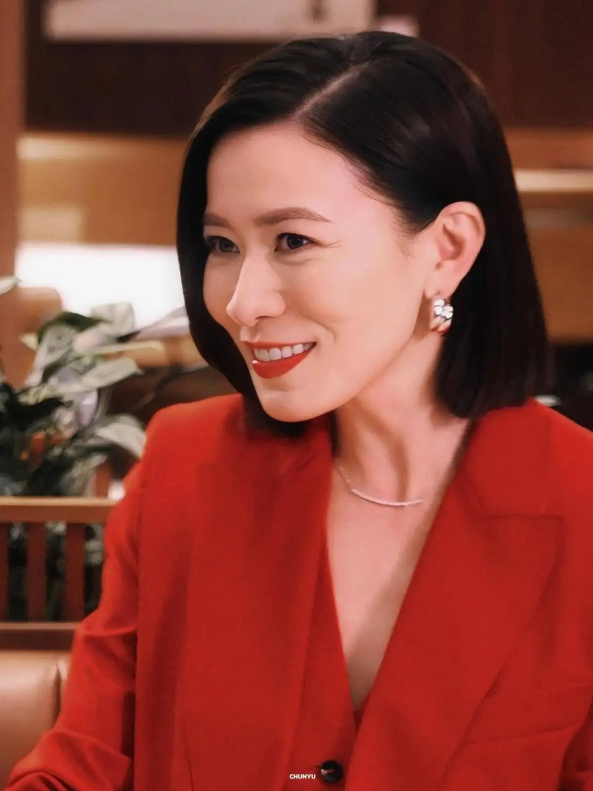 玩手机玩游戏的危害_玩手机游戏对手机有影响吗_不会玩手机游戏的说说