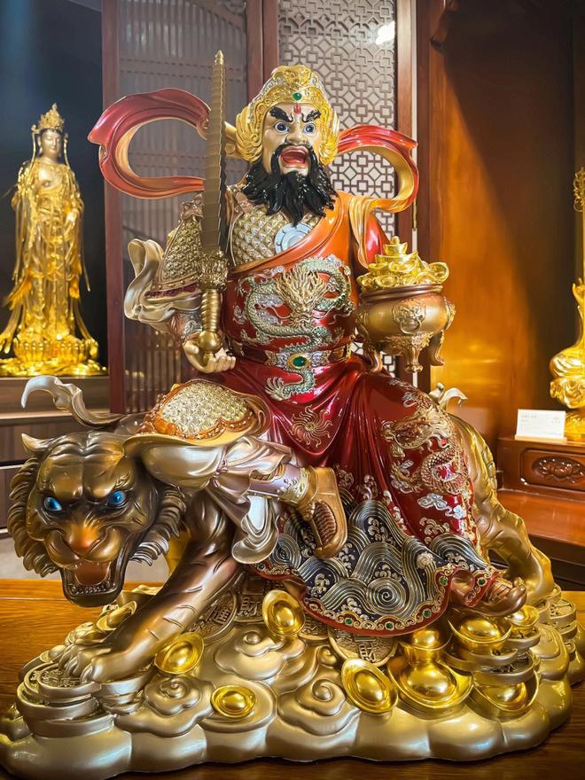 福神是奢侈品牌吗_福神方位是干嘛的_七福神