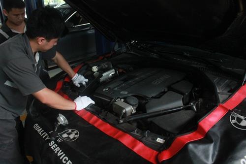 二岁宝宝玩的手机游戏_宝宝玩手机游戏视频_宝宝玩手机有什么危害