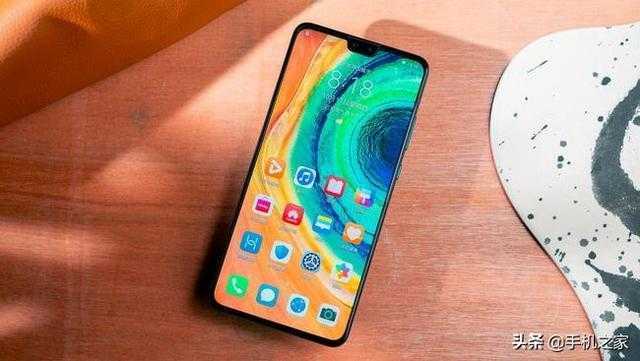 推荐一款手游打装备的_打装备游戏推荐手机_装备推荐打手机游戏的软件