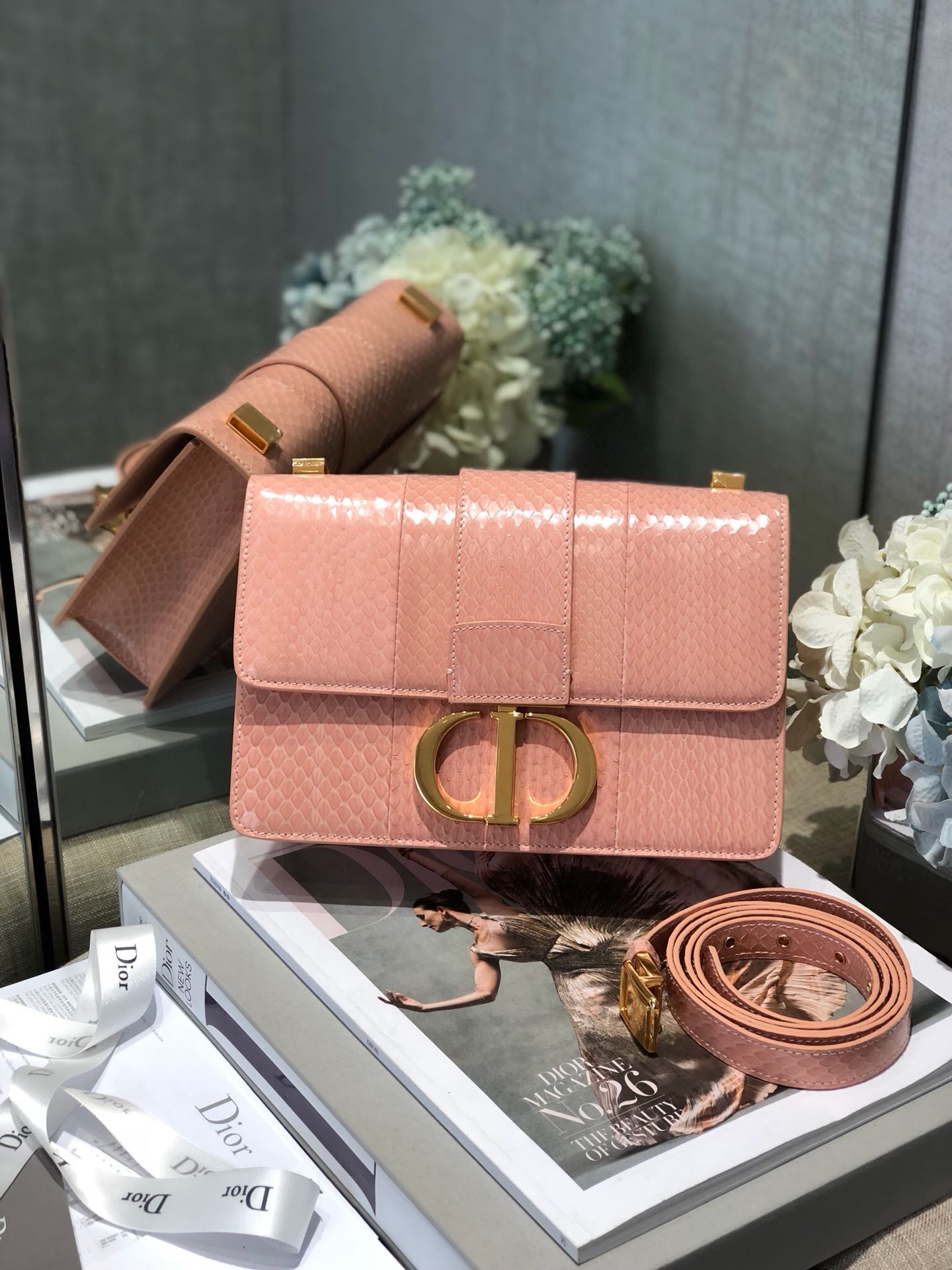 吞东西变身的游戏_一款吃东西变身的游戏_吃东西变身手机游戏