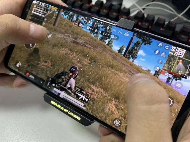 低配手机吃鸡游戏下载安装_鸡配饲料怎么配_鸡配是什么意思