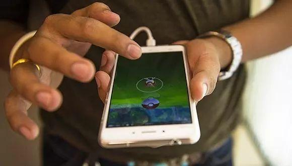 充电玩游戏手机不烫的原因_充电打游戏手机发烫怎么办_手机充电玩游戏很热怎么办