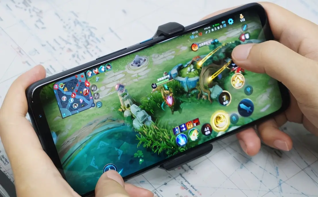 打点手机好游戏有那些_打点手机好游戏有什么好处_打游戏好一点的手机有哪些