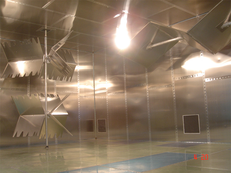 1322游戏盒手机版下载_暗室手机游戏下载_手机纯白交响曲游戏在哪下载