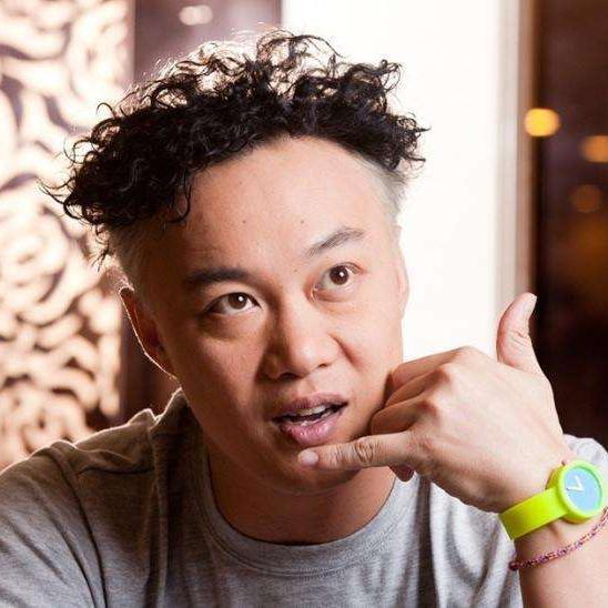 qq疯狂联盟游戏手机版-疯狂联盟手机版：炫酷画面、多样玩法，让你上瘾的游戏体验