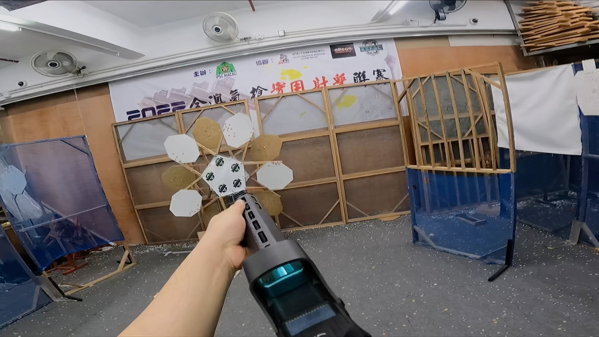 ipsc手机游戏推荐_推荐手机游戏排行榜_推荐手机游戏的app