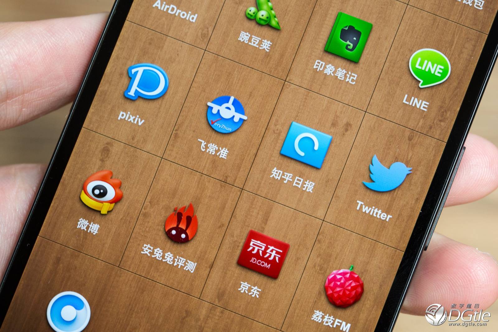 锤子手机游戏测评_锤子手机 游戏_锤子手机游戏中心