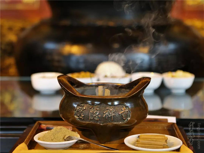 冬至扫墓_冬至扫墓提前还是延后_冬至扫墓是哪里的风俗活动