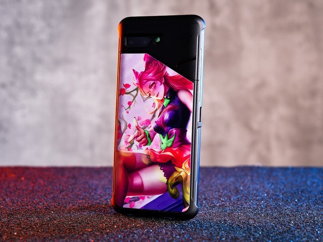 rog游戏手机5g版_rog游戏手机升级_rog游戏手机2系统更新