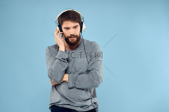 耳机打游戏没有声音怎么回事_耳机玩手机游戏没声音了_耳机打游戏没声音听歌有声音