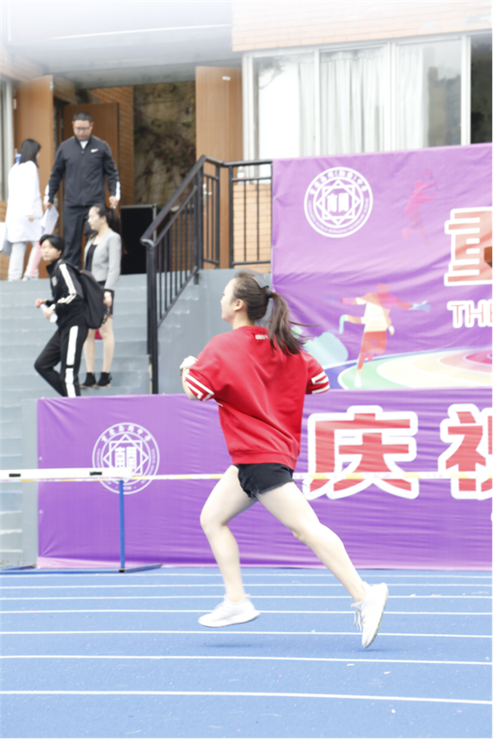 飞船战斗手机游戏_飞船战争游戏_飞船类手机游戏